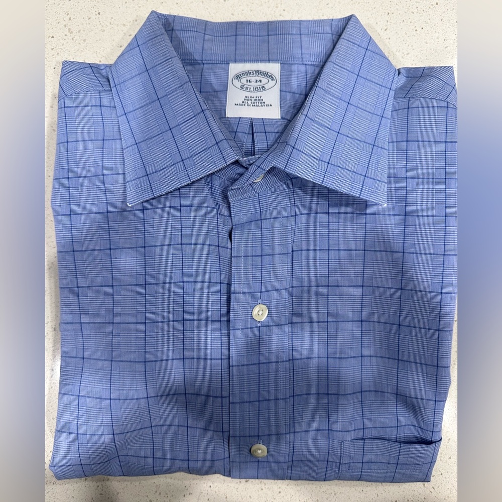 BROOKS BROTHERS MENS DRESS SHIRT 
Size 16-34
Light Blue Check